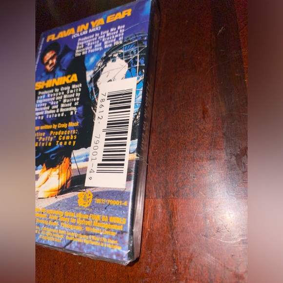 Craig Mack Flava In Ya Ear (Cass, Single) 
Media: Mint (M) 
Sleeve: Very Good + - Picture 3 of 3